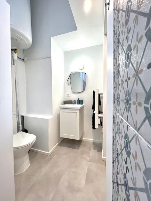Studio Jade : Charmant Logement Place Clemenceau Pau Exterior foto
