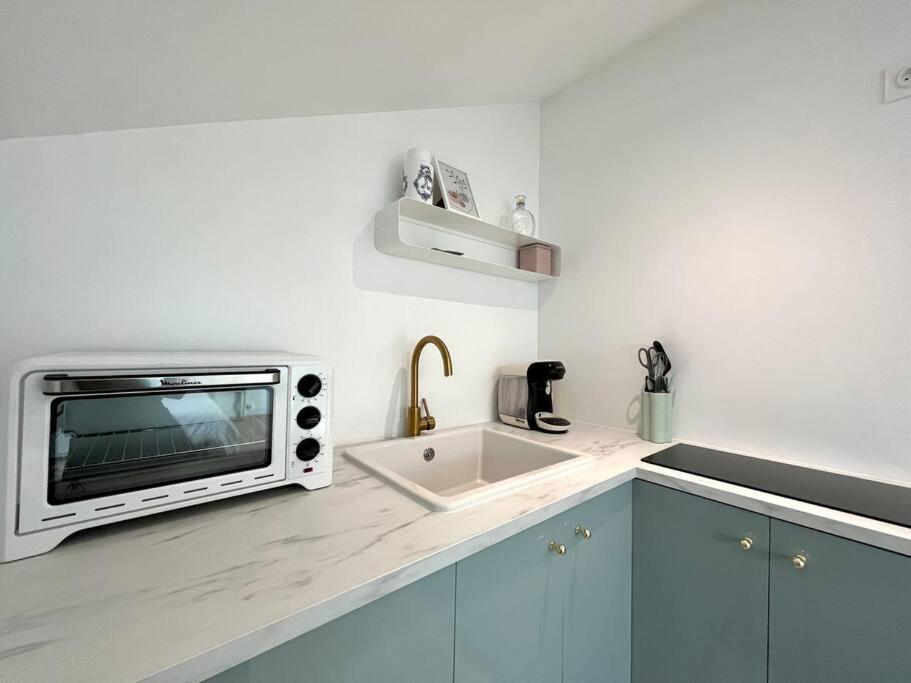 Studio Jade : Charmant Logement Place Clemenceau Pau Exterior foto